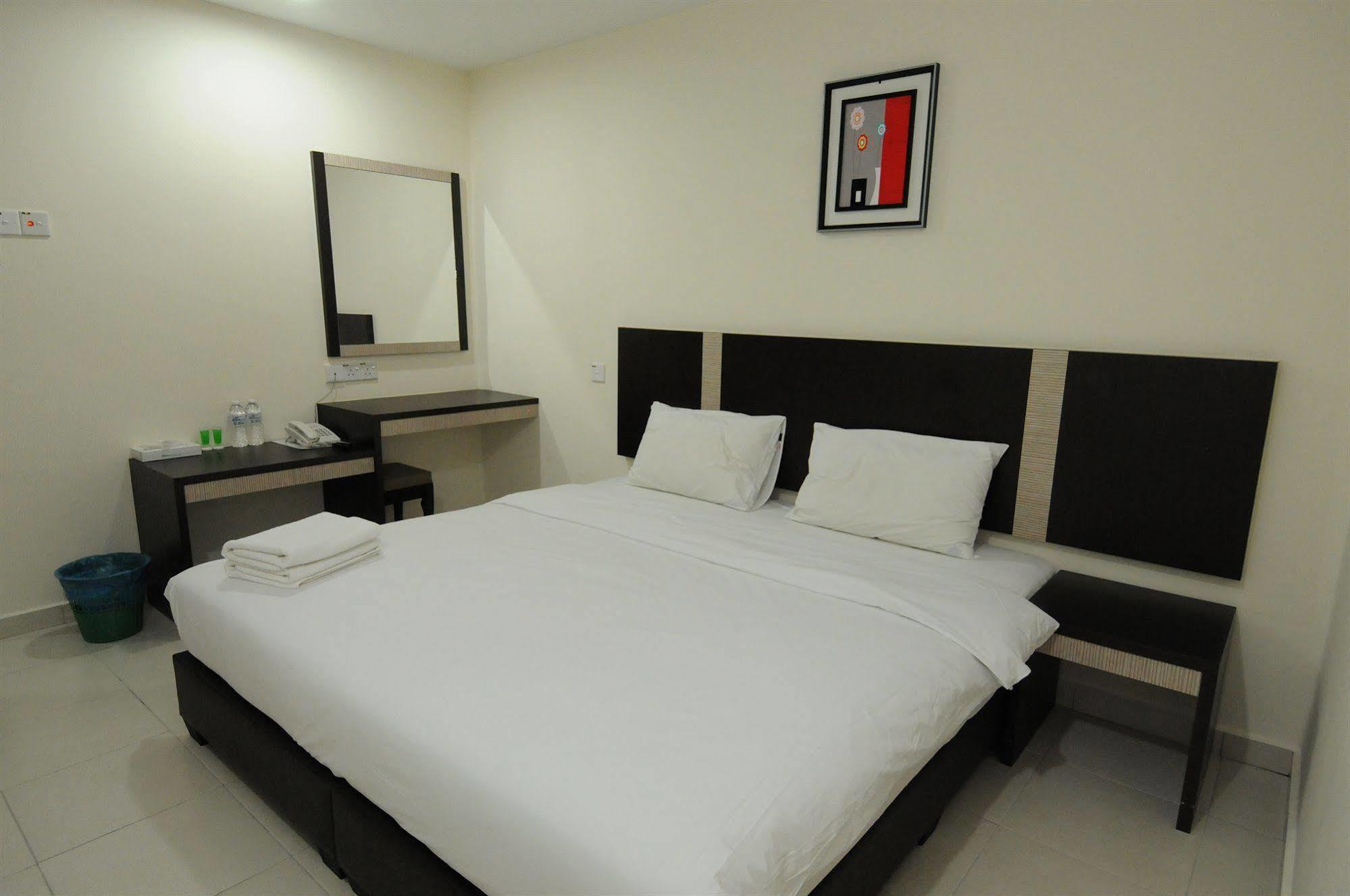 Nd Hotel Malacca Exterior photo